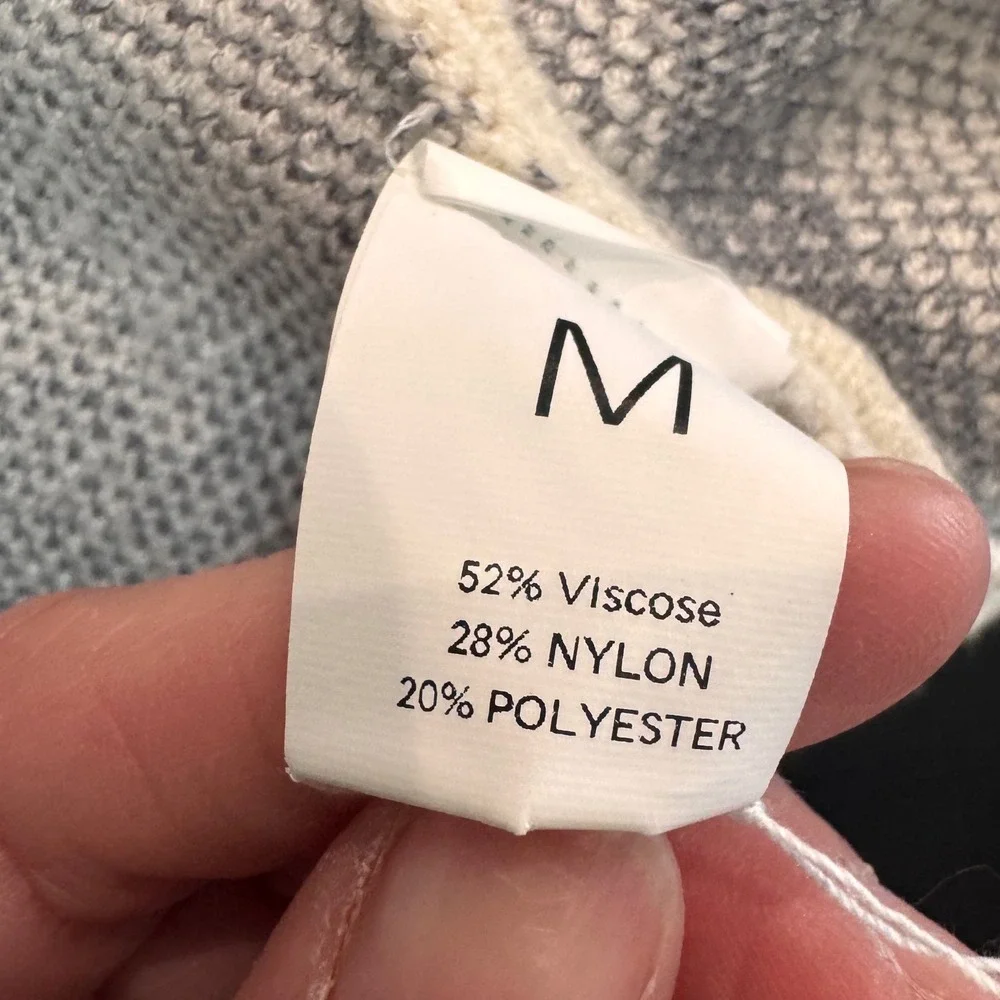 Womens Abstract Graphic Lantern Sleeve Knit Sweater - Picture 5 of 5